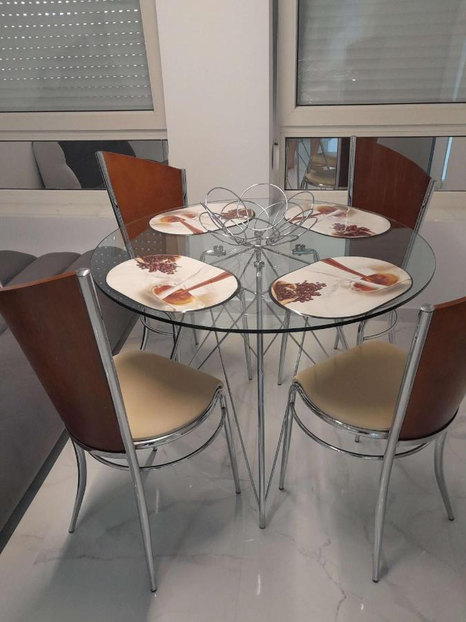 Stylowy Apartament Harmonia Playa Del Cura, Hiszpania Lägenhet Torrevieja Exteriör bild