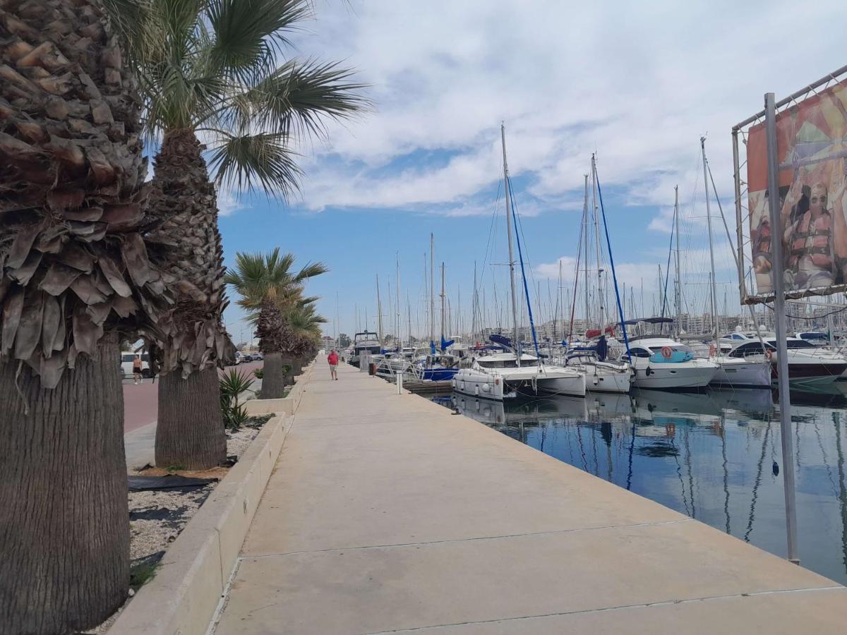 Stylowy Apartament Harmonia Playa Del Cura, Hiszpania Lägenhet Torrevieja Exteriör bild